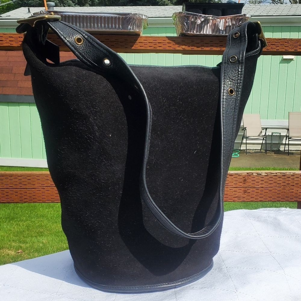 Vintage Berkeley Duffle sac.  (#11r1) #9010